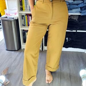 Zara tan cropped trousers
